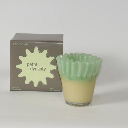 Kiki Scented Candle Celadon | Petal Dynasty