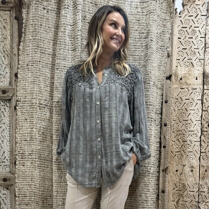 HA-CL-10588 EVELYN - COTTON SHIRT. FREE SIZE 8-16. MADE IN ITALY.