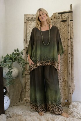 HA-CL15040 NALA - LEOPARD SILK TOP, MADE IN ITALY. FREE SIZE 8-16.