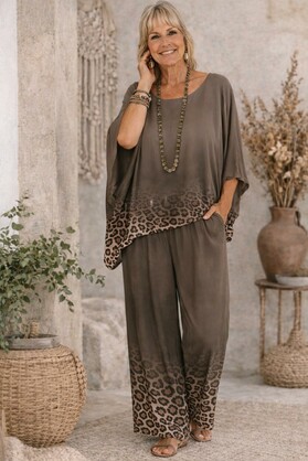 HA-CL15040 NALA - LEOPARD SILK TOP, MADE IN ITALY. FREE SIZE 8-16.
