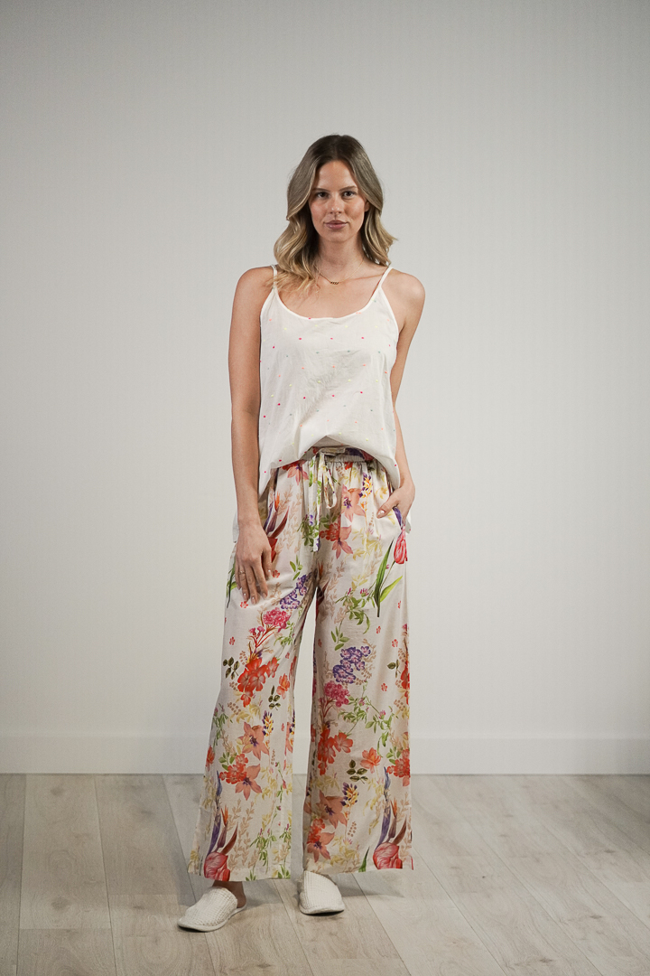 Parrot Tulips Lounge Pants