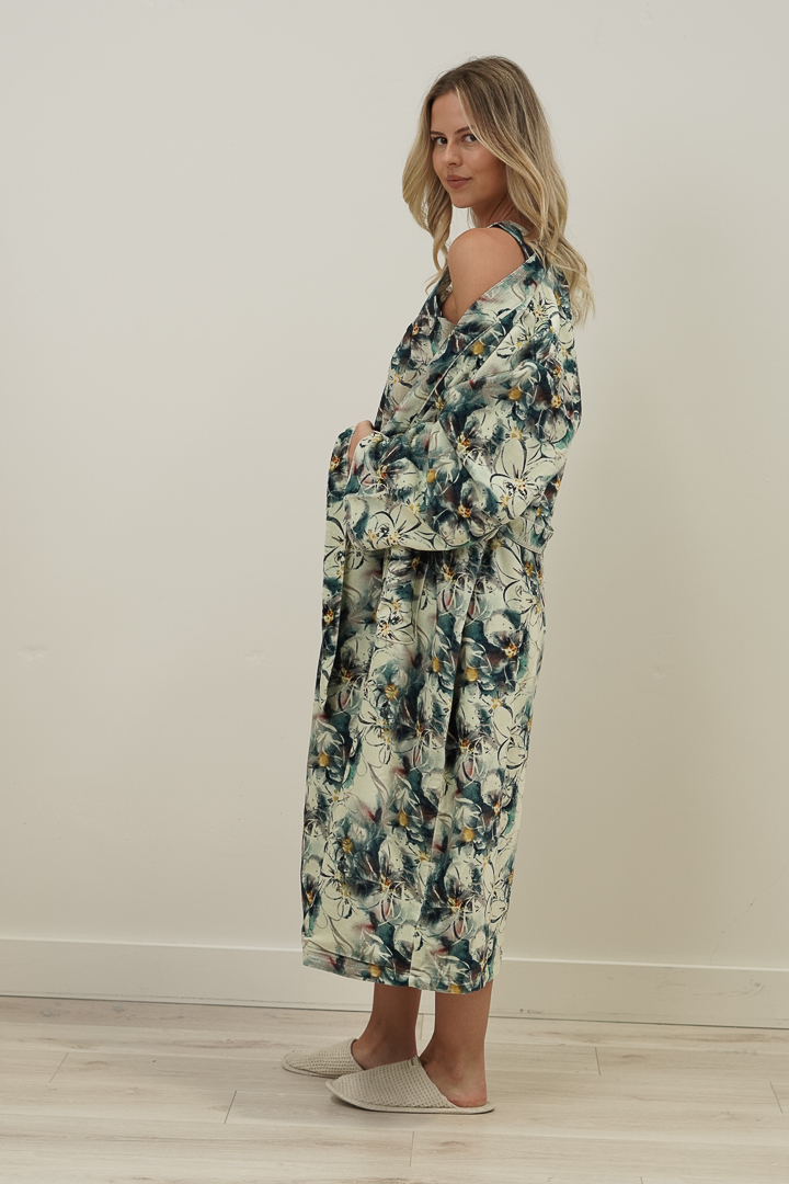 Coastal Botanica Blue Velvet Robe