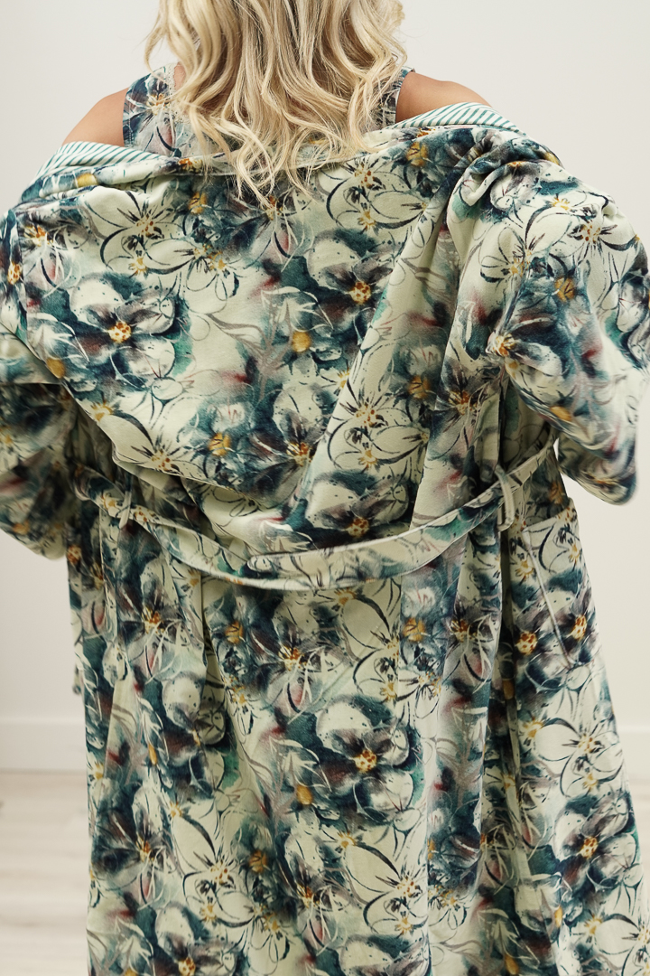 Coastal Botanica Blue Velvet Robe