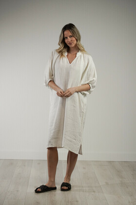 Orabella V-Neck Dress White (With Pockets!)