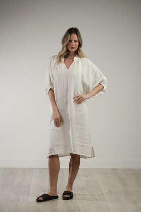 Orabella V-Neck Dress White (With Pockets!)