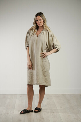 Orabella V-neck Dress Natural (With Pockets)