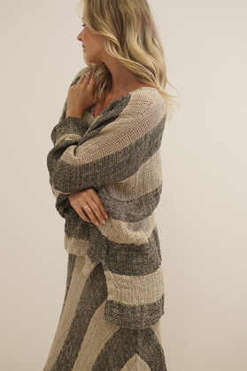 Franca Sleeve Top Natural & Black