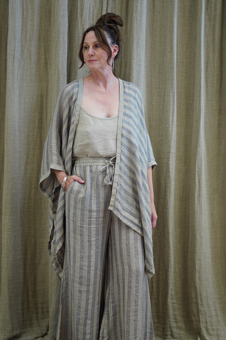 Carmen Cardigan Earth Weave