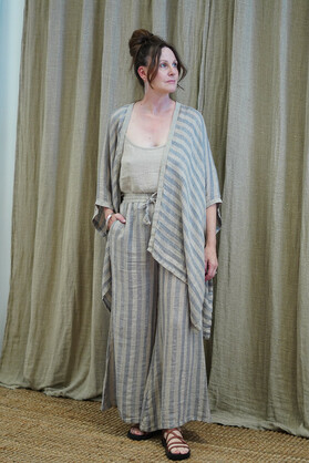 Carmen Cardigan Earth Weave
