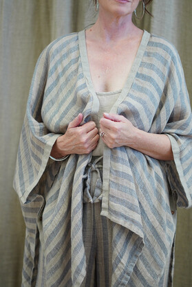 Carmen Cardigan Earth Weave