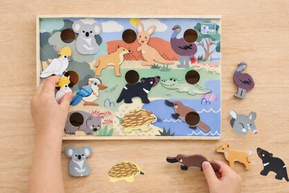 BUSH BUDDIES AUSSIE ANIMAL HOTEL