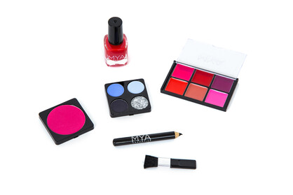 MYA - TRANSPARENT MAKEUP CASE