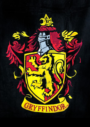 Harry Potter - Gryffindor Beach Towel Size: 75cm x 150cm