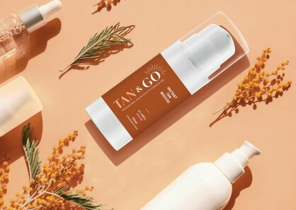 TAN & GO - 50ml - Fast development/ Instant tan Mousse with Colour 6% DHA - Medium