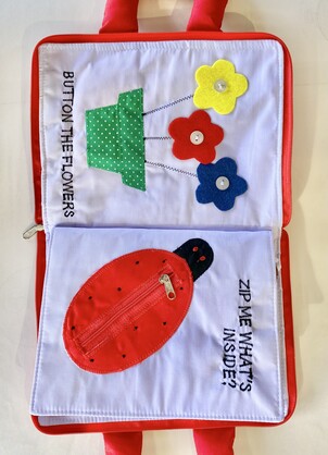 Quiet Book (zipped) red or blue