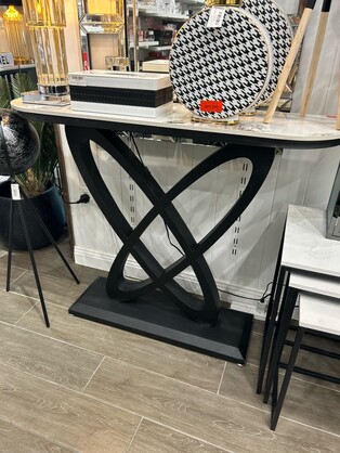 Galaxy Shaped White Porcelain Black Console