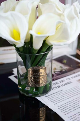 White Lilly Floral Arrangement