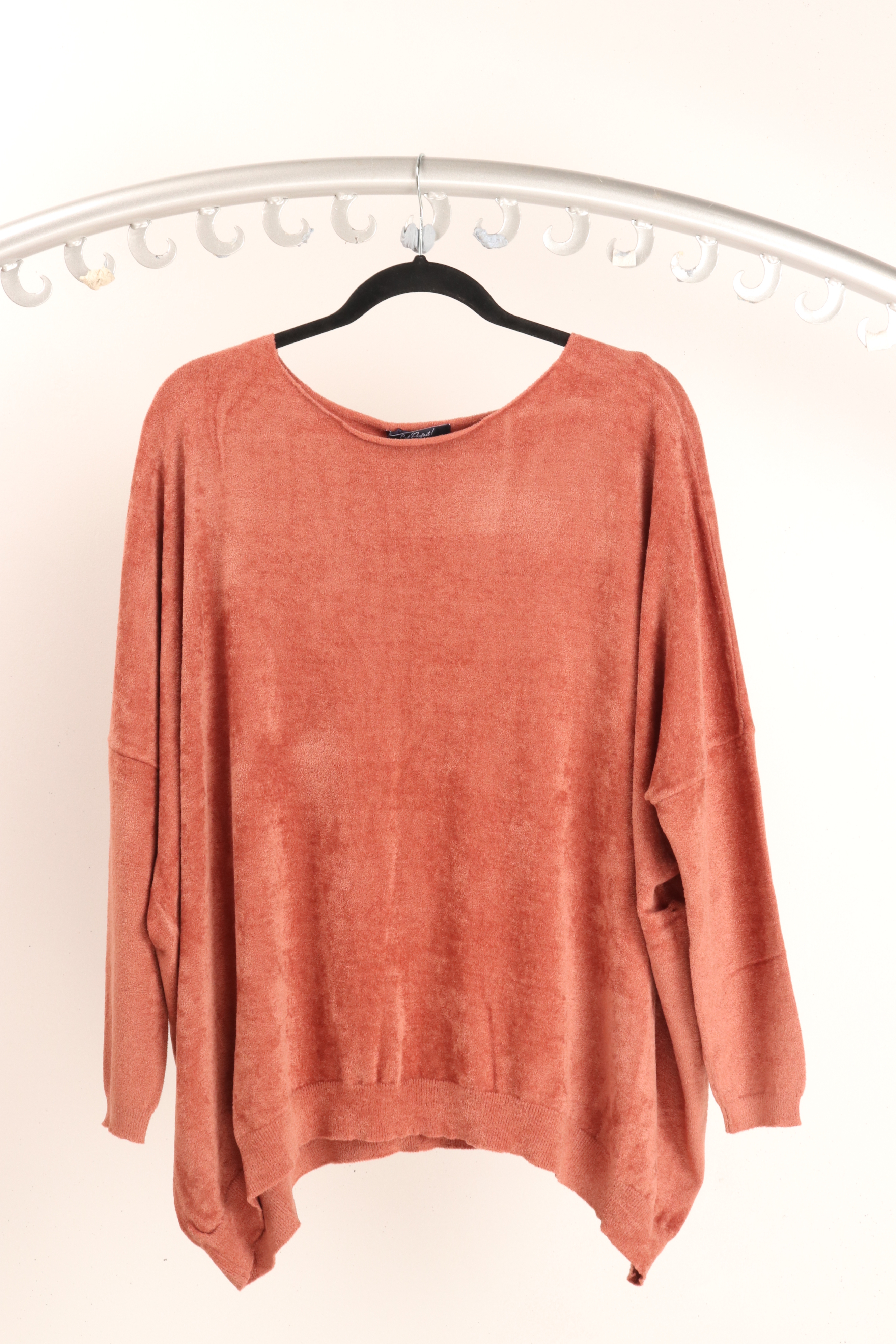 AW18-11