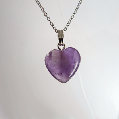 PS88 Small Amethyst Heart Pendant