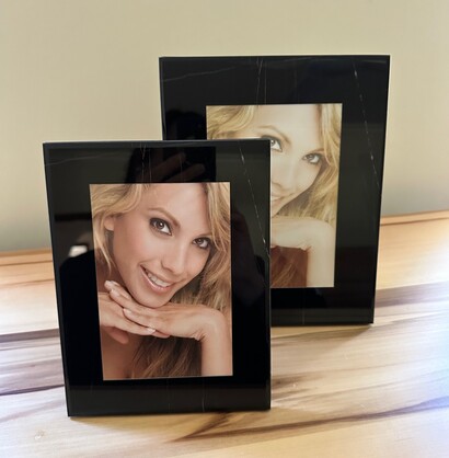 Glass Photo Frame Black Sm 50% Disc