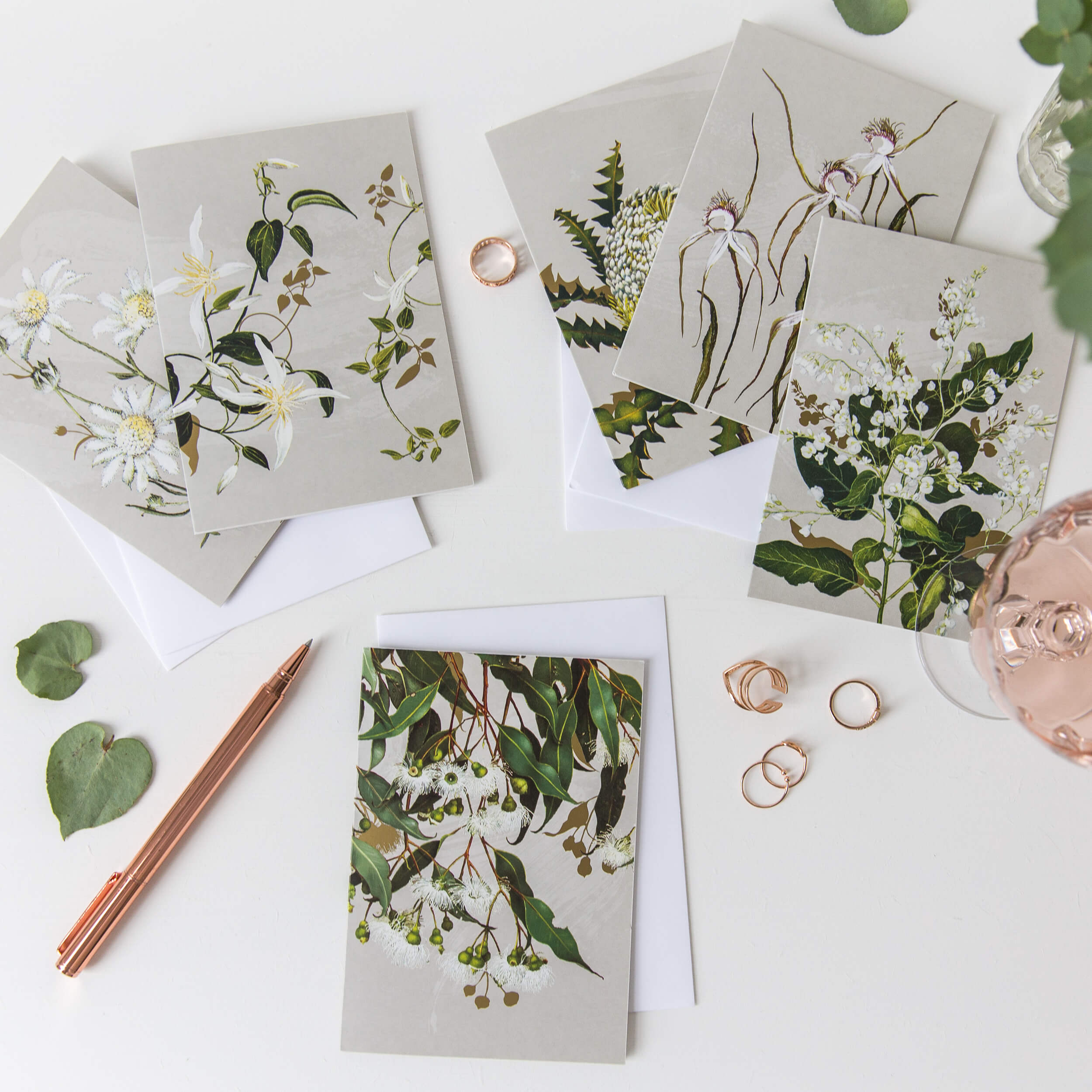 White Collection Boxed Cards