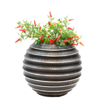 CZ001 -BLACK STIPED POT