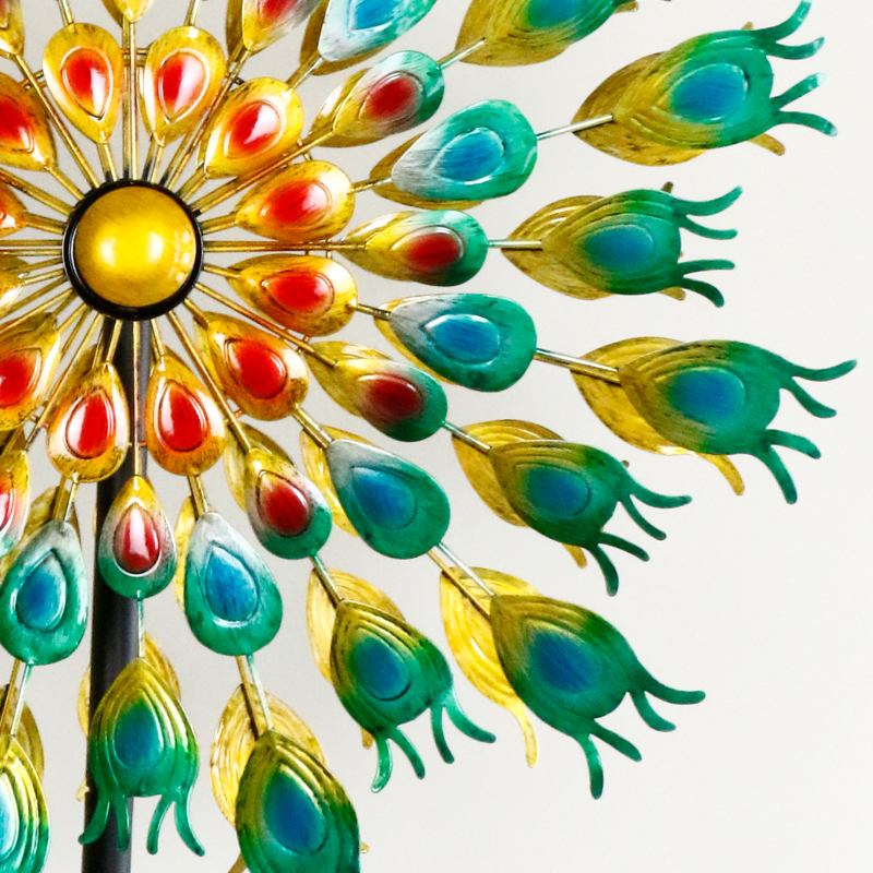 HHF3046 - PEACOCK WIND SPINNER