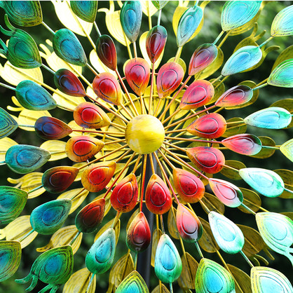 HHF3046 - PEACOCK WIND SPINNER