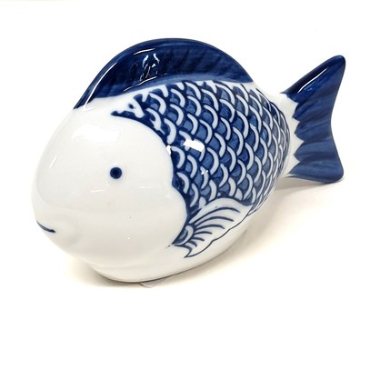 PE1022 - LARGE BLUE AND WHITE FISH