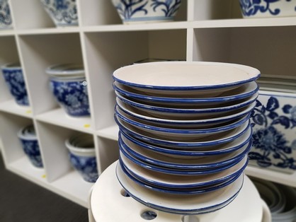 PE1012 - LARGE SAUCER BLUE