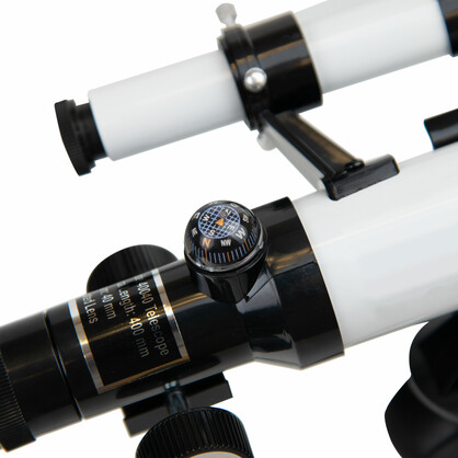 677016: Astronomical Telescope