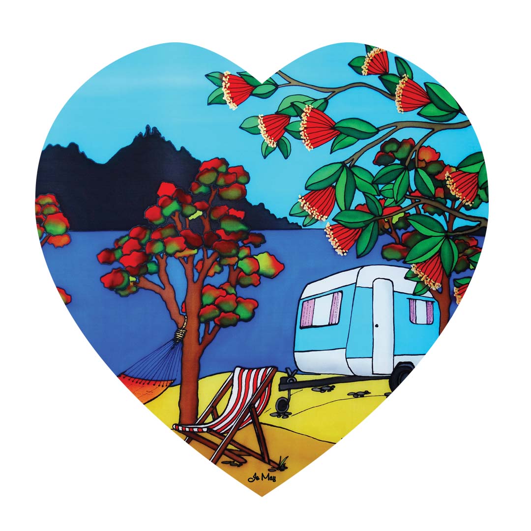 JMHT05 Jo May 3D Textured Ceramic Heart Wall Hanging - Caravan