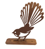 Y24Fan1443 Fantail Fence Topper - Metal Bronze colour