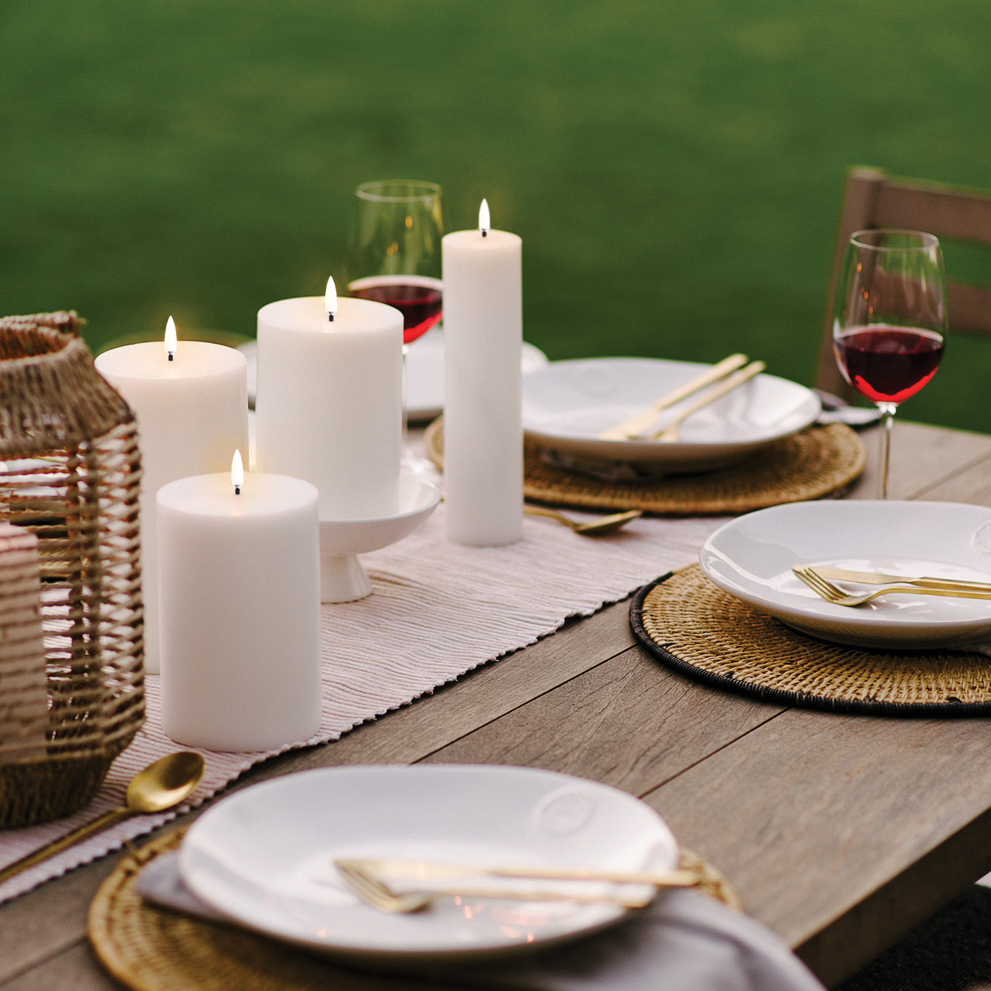 Specialty Pillars | Nordic White