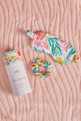 Fleur Darling Eyemask and Scrunchie Pamper Pack