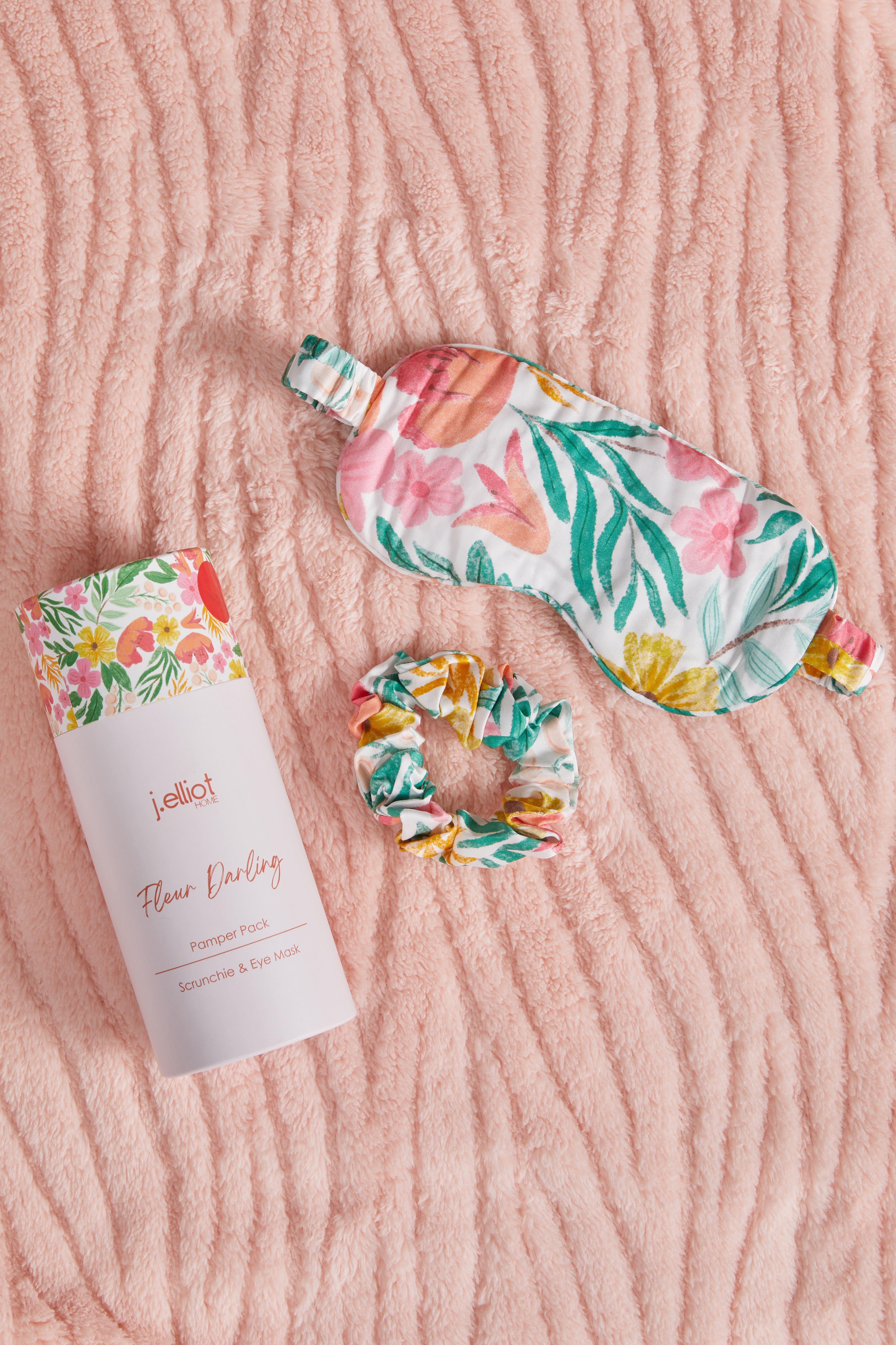Fleur Darling Eyemask and Scrunchie Pamper Pack