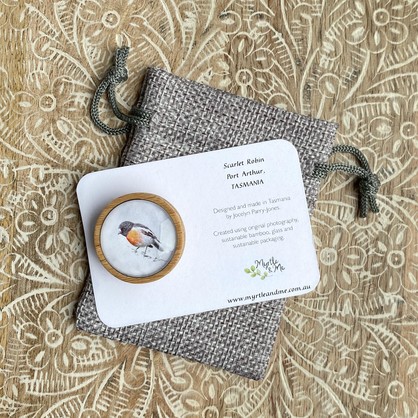 Scarlet Robin - Brooch