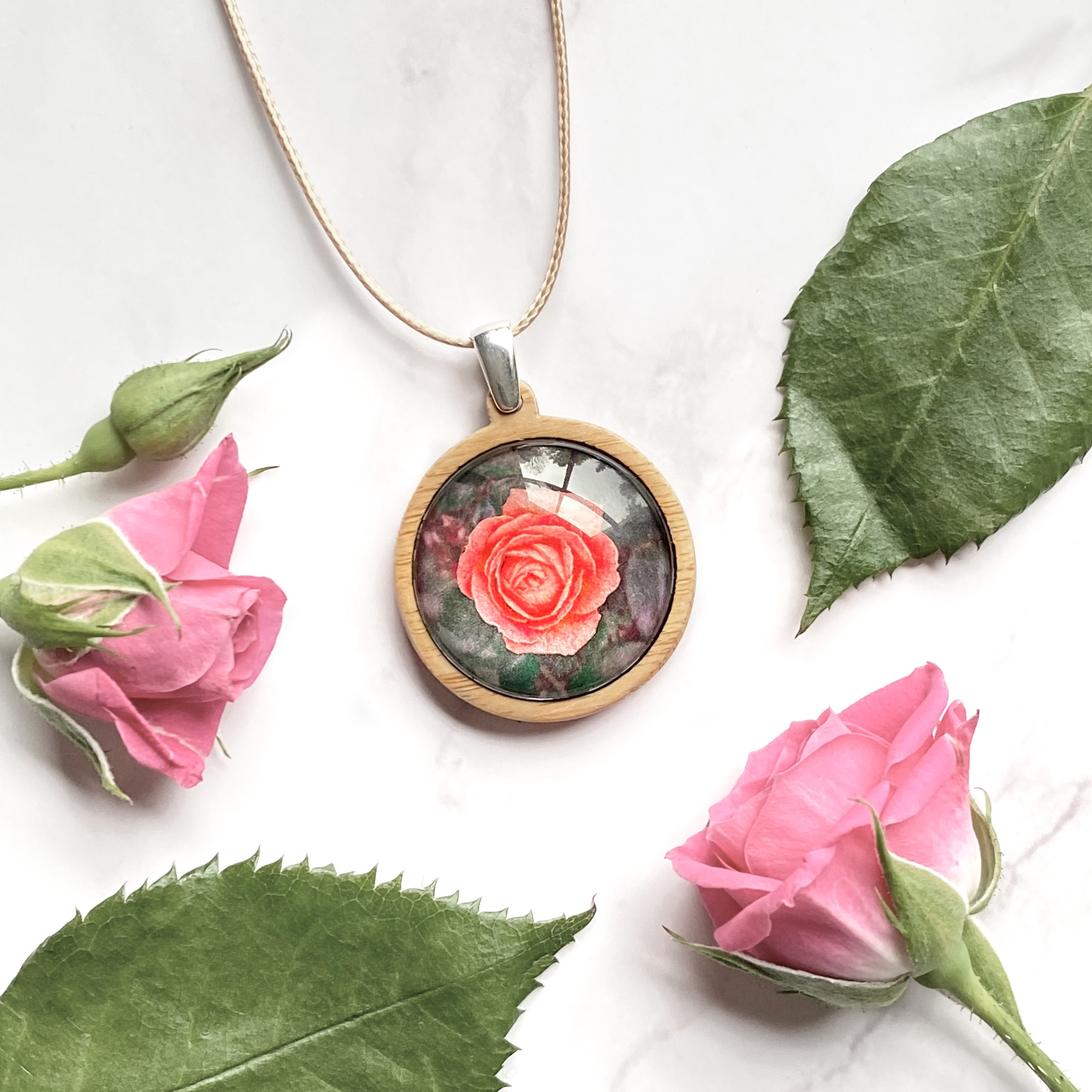 Rose Pendants - Bamboo