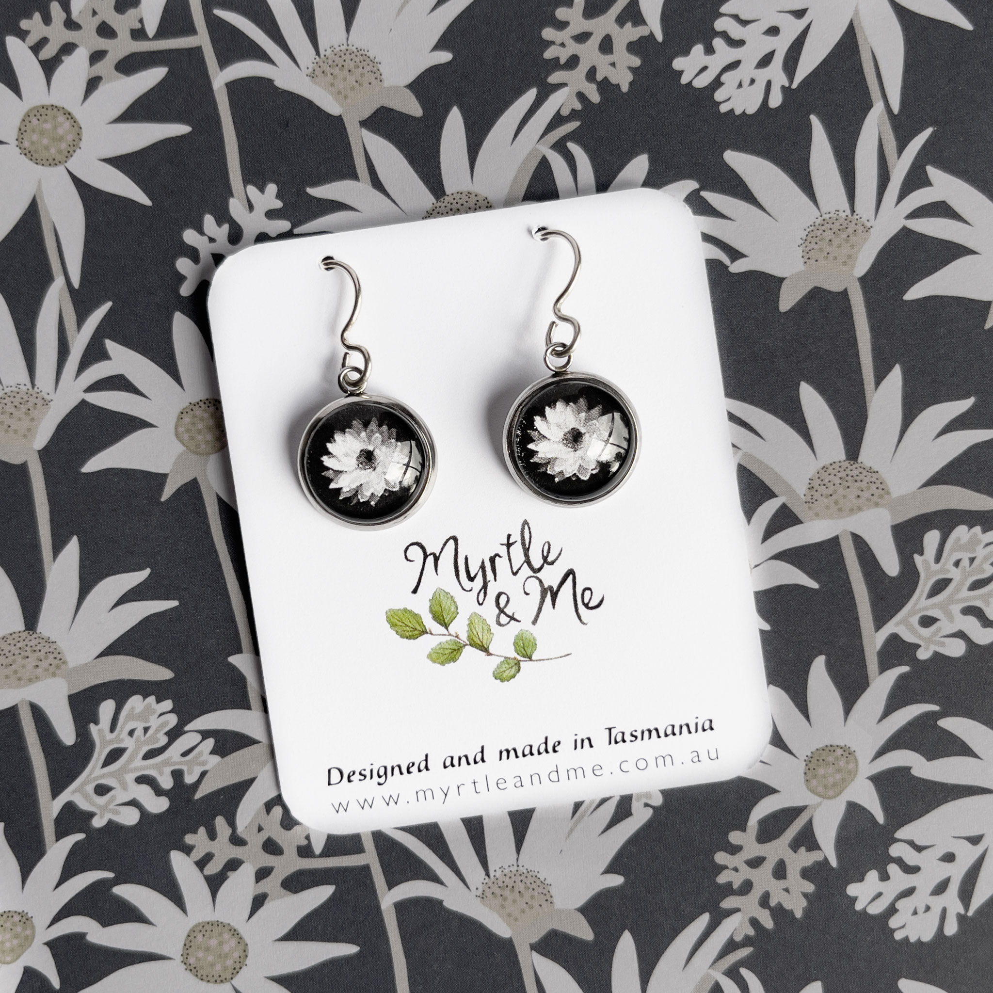 Everlasting Daisy - Drop Earrings