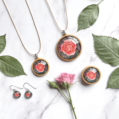 Rose Pendants - Bamboo