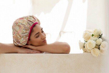 Extra Large Shower Cap With Microfibre Lining -Leaf
